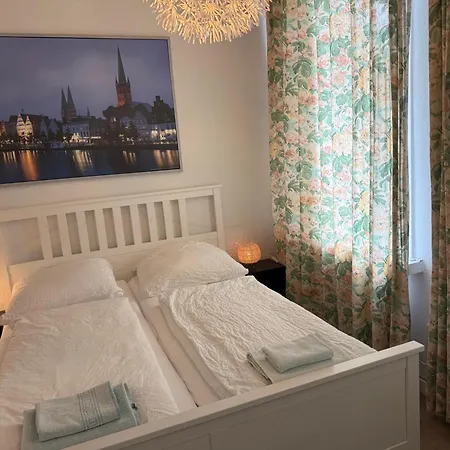 Pensionat Am Burgtor Lübeck